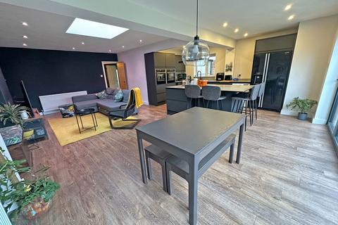 50 Dyas Road, Hollywood, Birmingham, B47 5LJ