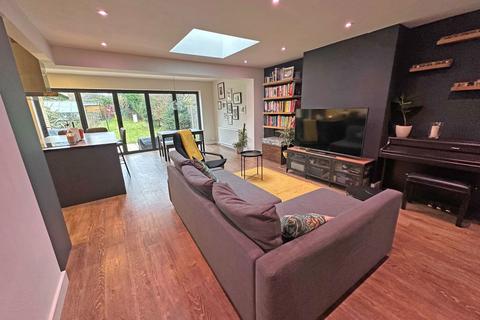 50 Dyas Road, Hollywood, Birmingham, B47 5LJ