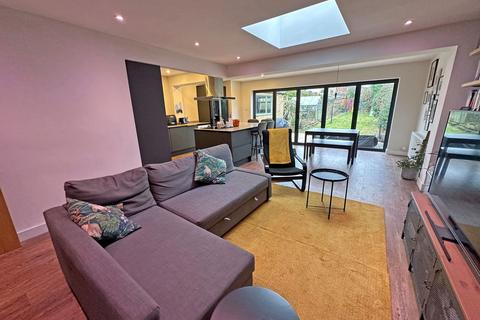50 Dyas Road, Hollywood, Birmingham, B47 5LJ