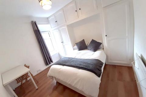 5 bedroom house to rent, Rhyddings Park Road, Brynmill, Swansea