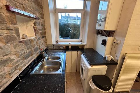 2 bedroom house to rent, Huttock End Lane, Bacup