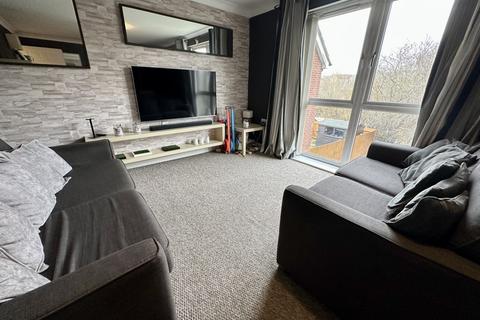 2 bedroom flat for sale, Saturn Road, Ipswich IP1