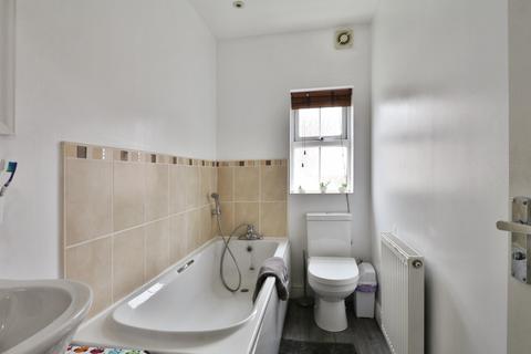 3 Pasture Close, Withernsea, HU19 2EX