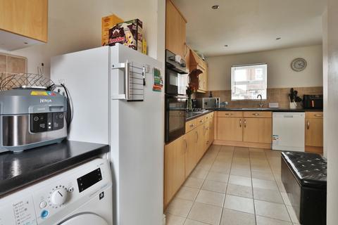 3 Pasture Close, Withernsea, HU19 2EX