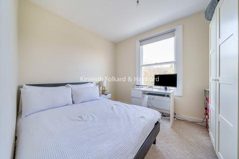 2 bedroom apartment to rent, Mayfield Road Crouch End N8