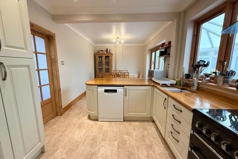 39 Burman Road, Shirley, Solihull, B90 2BG