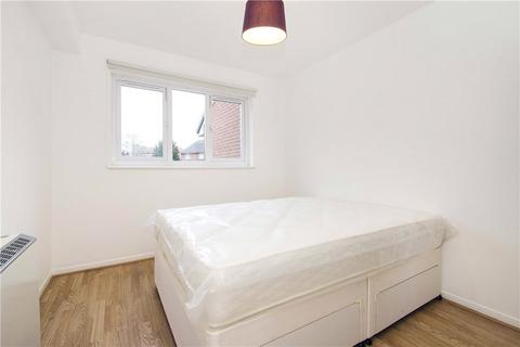 1 bedroom apartment to rent, Henley Drive, London, SE1