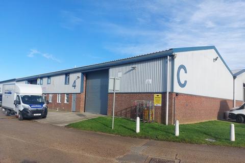 Industrial park to rent, Ford BN18