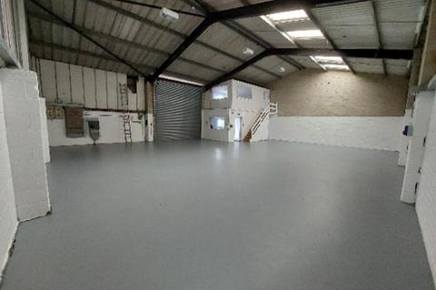 Industrial park to rent, Ford BN18