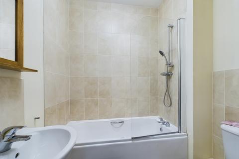 2 bedroom apartment for sale, Goodrich Road, Cheltenham