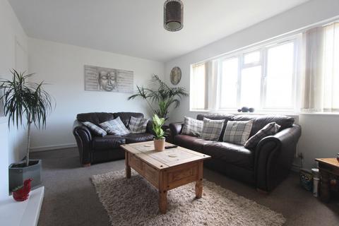 2 bedroom flat for sale, Grace Walk, Deal, CT14