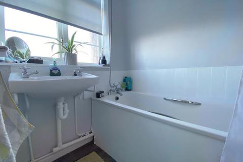 2 bedroom flat for sale, Grace Walk, Deal, CT14