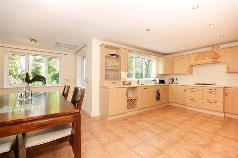 14 Hallside Close, Baildon, Shipley, BD17 7NY