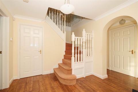 14 Hallside Close, Baildon, Shipley, BD17 7NY