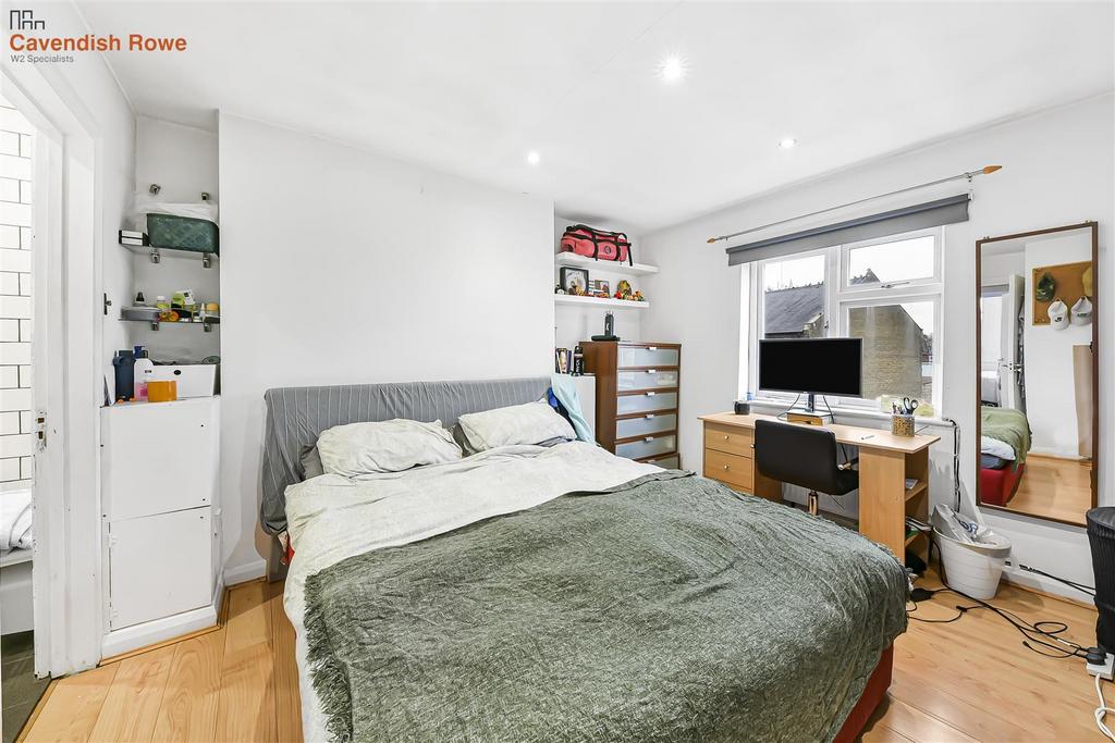 Bedroom 1.1.jpg