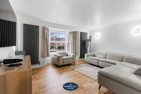1 Ashfield Avenue, Coventry, CV4 9SQ