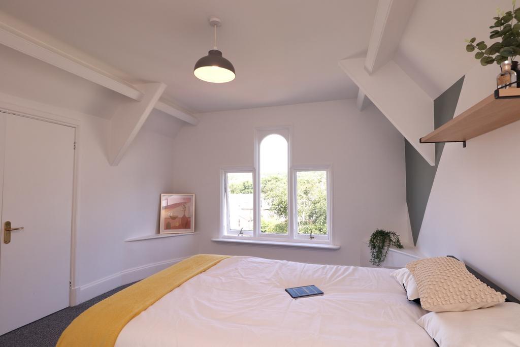 Regent-street-la1-1sq-964230