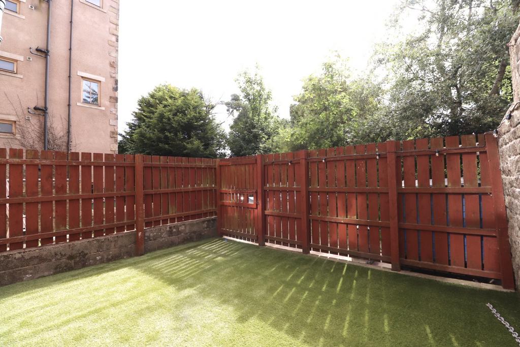 Regent-street-la1-1sq-964231