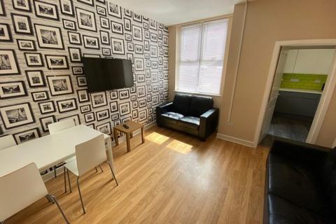 4 bedroom house share to rent, Lovat Road