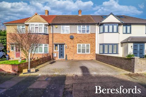 Heron Way, Upminster, RM14