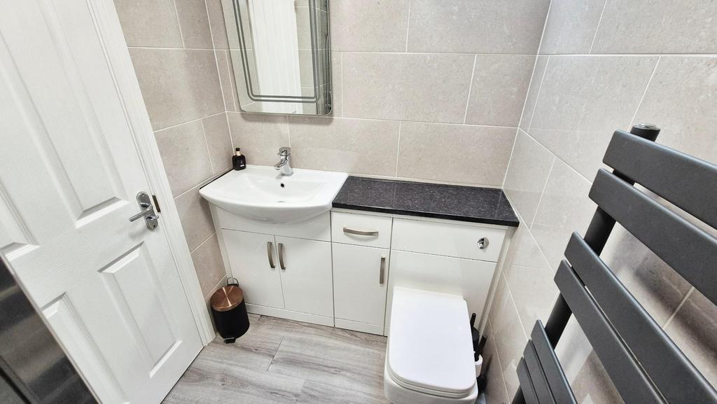 Ensuite