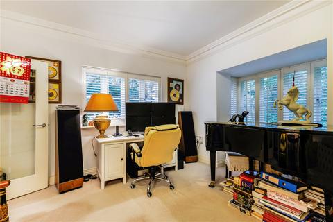 3 Seymour Drive, Ascot, SL5 8FX