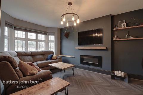 3 bedroom detached house for sale, Sampson Holloway Mews, Telford