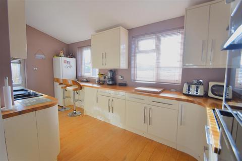 3 bedroom end of terrace house for sale, Nibley Road, Shirehampton