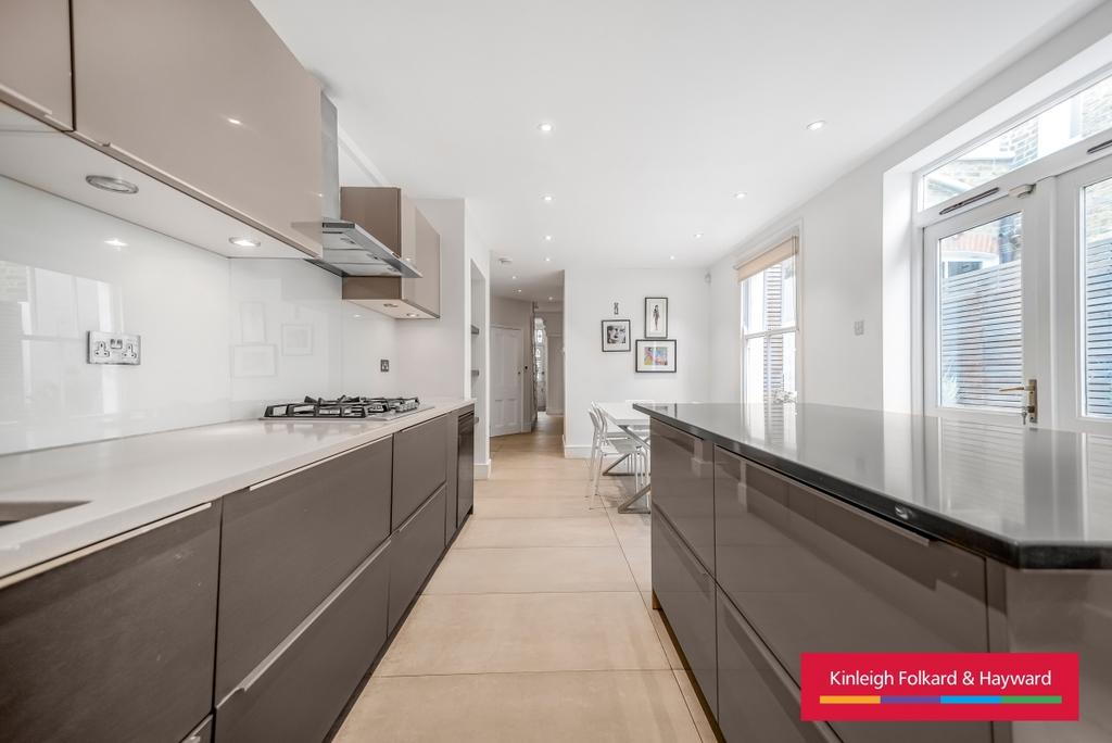 89 Hambalt Road-31