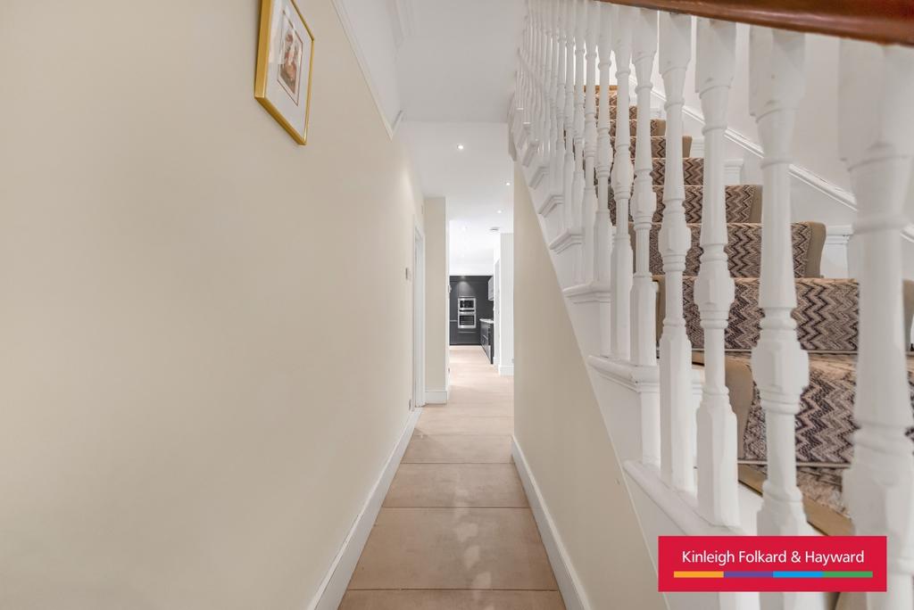 89 Hambalt Road-25