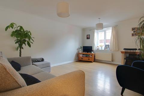 2 bedroom ground floor flat for sale, North Baddesley, Southampton