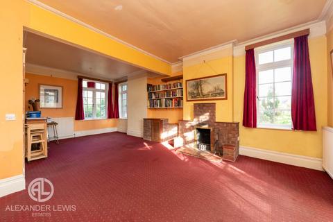 4 bedroom semi-detached house for sale, Sollershot East, Letchworth Garden City, SG6 3JN