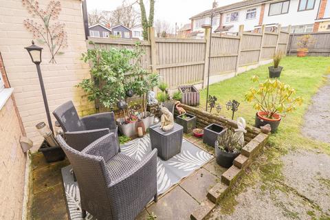 3 bedroom terraced house for sale, Moorfield Terrace, Hyde SK14