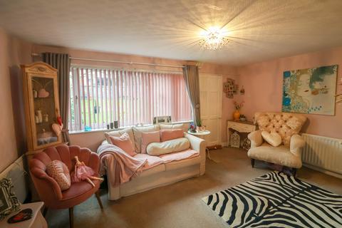 3 bedroom terraced house for sale, Moorfield Terrace, Hyde SK14