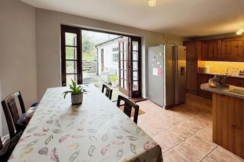 3 bedroom semi-detached house for sale, Llanvair Discoed, Chepstow, NP16 6LX