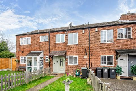 111 Apsledene, Gravesend, DA12 5EF