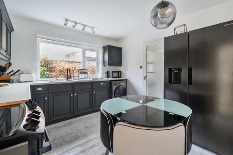 6 Cragg Drive, Grange-over-sands, LA11 6BL