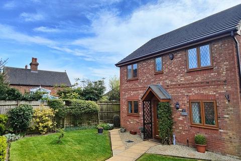5 Mallens Croft, Bramshall, Uttoxeter, ST14 5NG