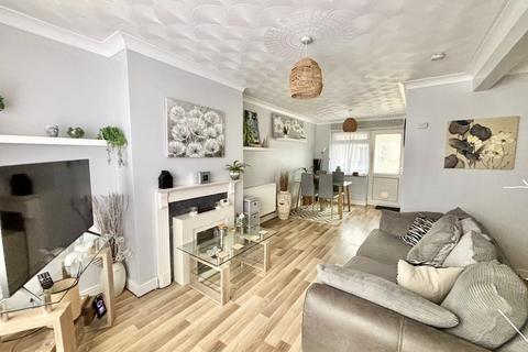 3 bedroom terraced house for sale, Hercules Road, Hamworthy