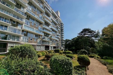 3 bedroom apartment for sale, Westcliff Road, Bournemouth