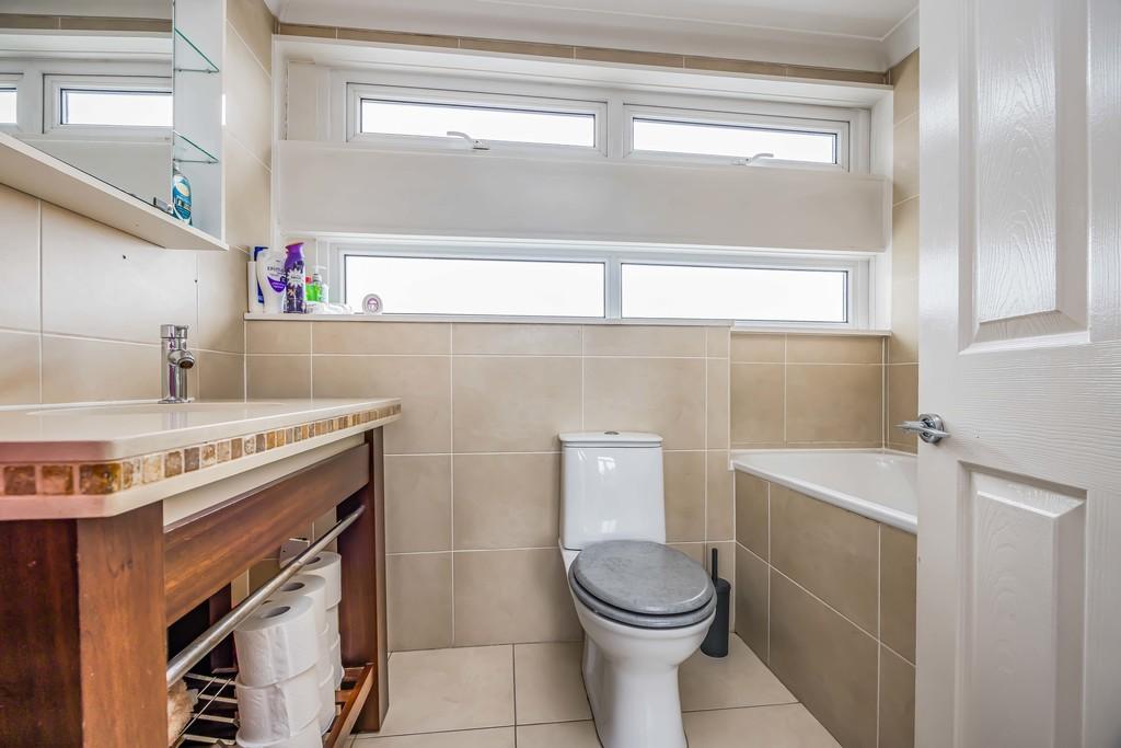 102 Admirals Walk, Westbourne-Small-Portico Marketi