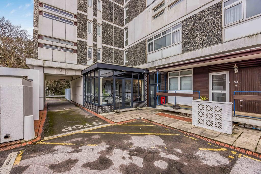 102 Admirals Walk, Westbourne-Small-Portico Marketi