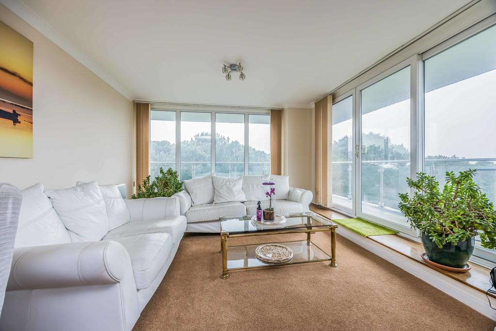 102 Admirals Walk, Westbourne-Small-Portico Marketi