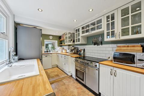 26 Endsleigh Road, London, W13 0RE