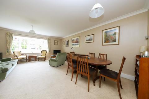 2 bedroom ground floor maisonette for sale, Barrowdene Close, Pinner HA5