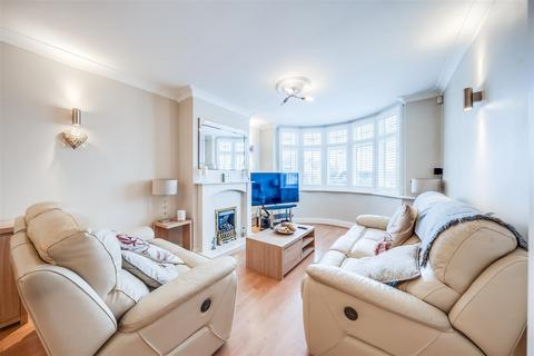 203 Chastilian Road, Crayford, Dartford, DA1 3LW