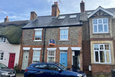 3 bedroom terraced house for sale, High Street, Hungerford