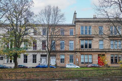 4 bedroom apartment to rent, Buckingham Terrace, Glasgow