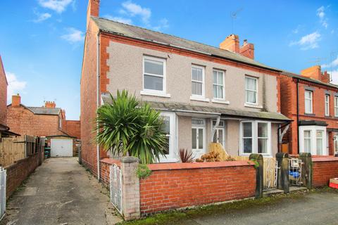 4 bedroom semi-detached house for sale, Spring Road, Wrexham