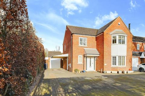 4 bedroom detached house for sale, Southey Drive, Tamworth B79